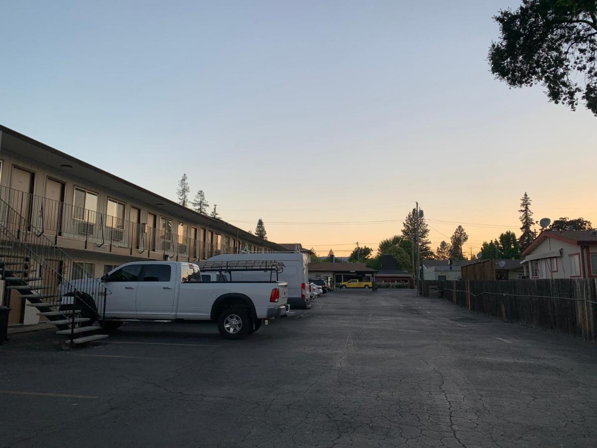 Regency 2* Lakeport